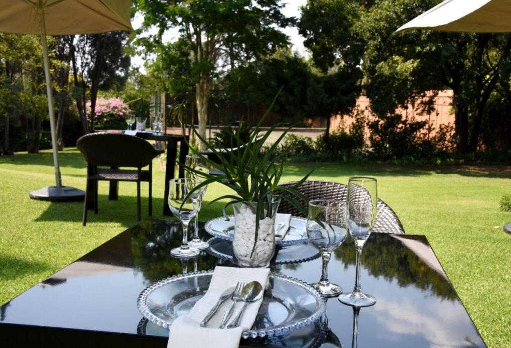 Lourie Hospedaje Sandton Exterior foto